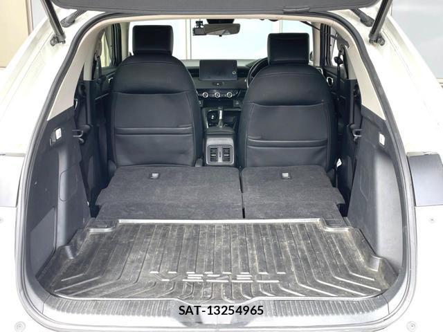Honda VEZEL 2021-06 8009909-14
