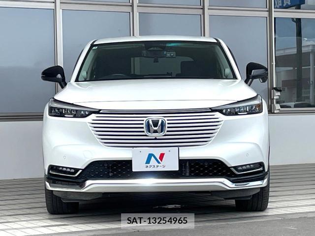 Honda VEZEL 2021-06 8009909-15