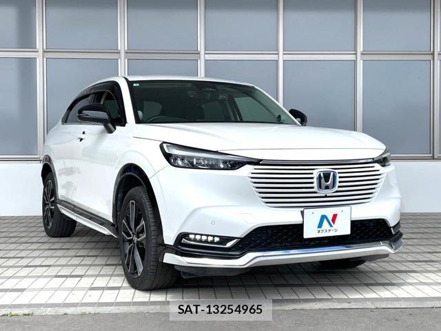 Honda VEZEL 2021-06 8009909-17