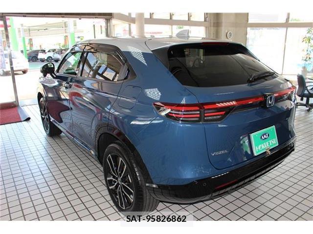 Honda VEZEL 2025-09 8010190-6