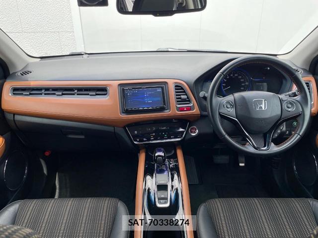 Honda VEZEL 2015-07 8011234-1