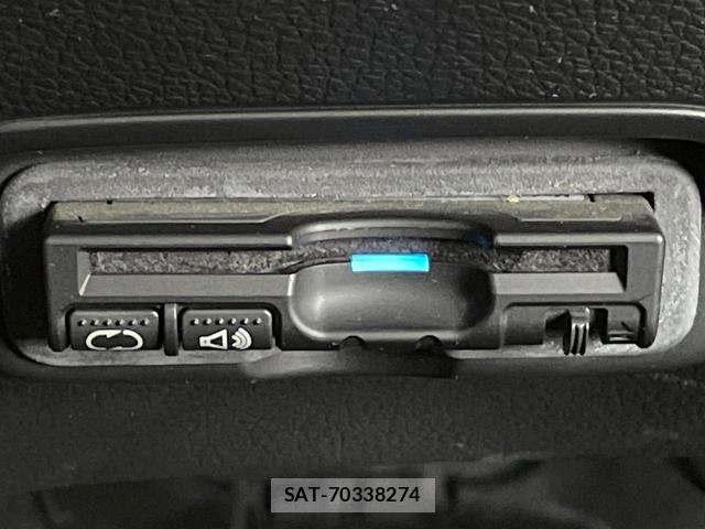 Honda VEZEL 2015-07 8011234-6
