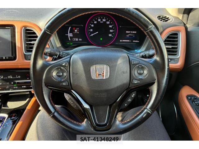 Honda VEZEL 2016-10 8011530-2