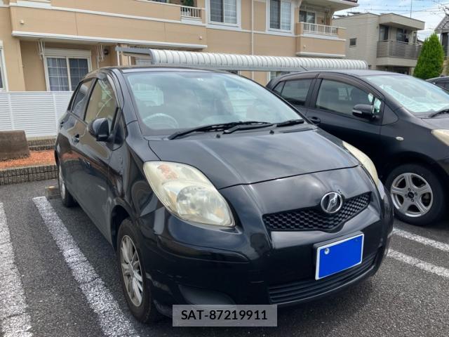 Toyota VITZ 2009-08 8004834-0