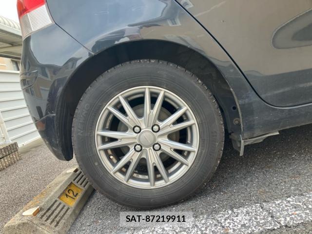 Toyota VITZ 2009-08 8004834-3
