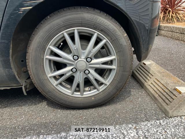Toyota VITZ 2009-08 8004834-4