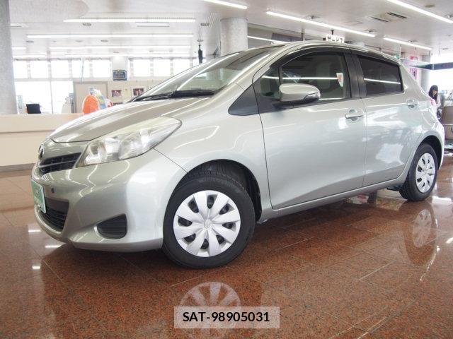 Toyota VITZ 2011-11 8007439-0