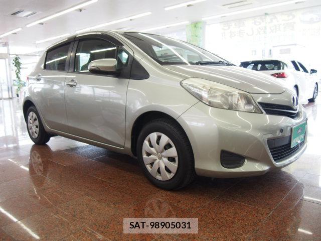 Toyota VITZ 2011-11 8007439-11