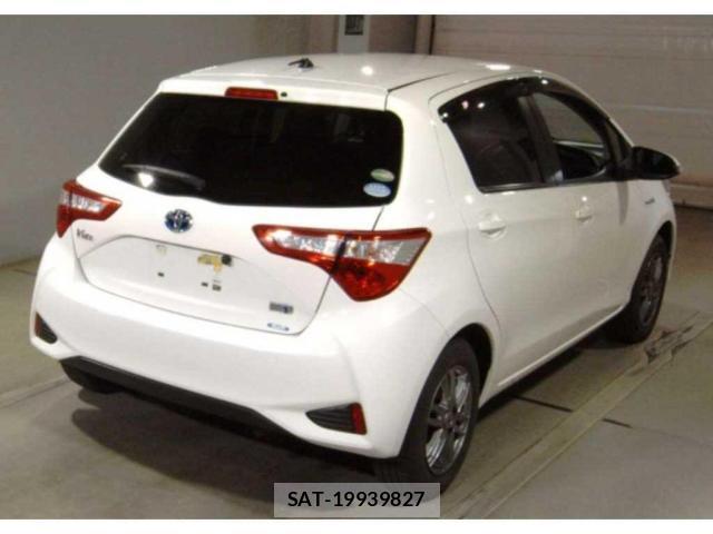 Toyota VITZ 2020-06 8008160-1