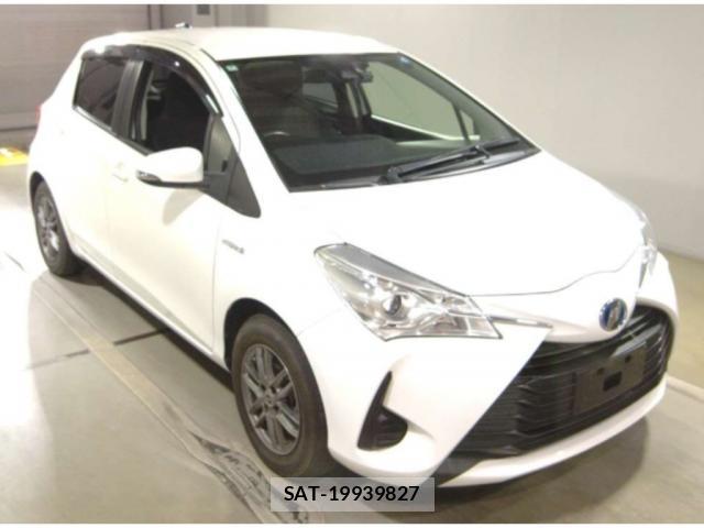 Toyota VITZ 2020-06 8008160-3