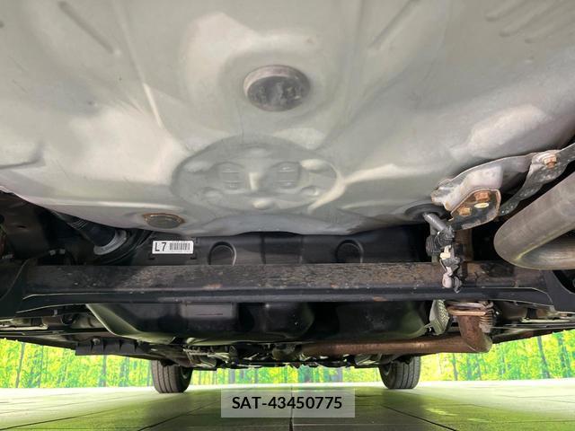 Toyota VITZ 2017-02 8008707-18