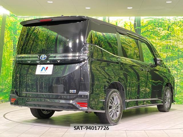 Toyota VOXY 2024-06 8003022-17