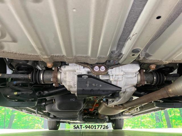 Toyota VOXY 2024-06 8003022-19