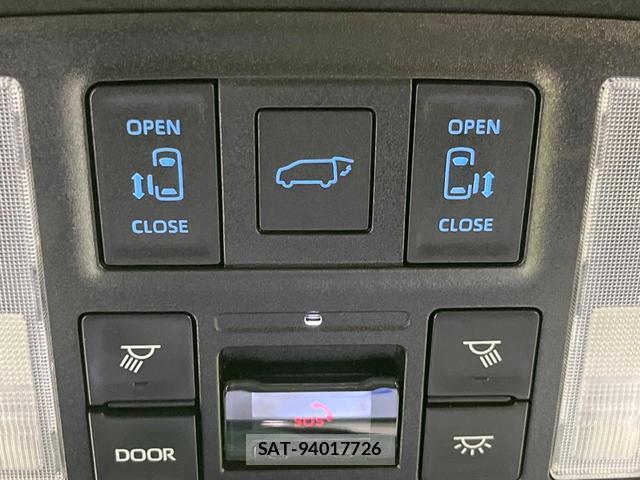 Toyota VOXY 2024-06 8003022-5