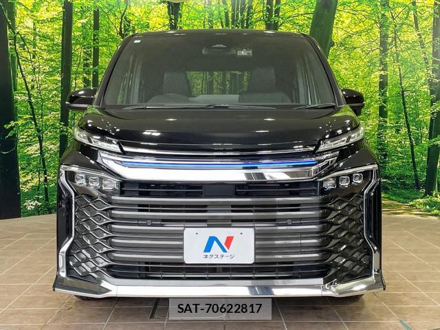 Toyota VOXY 2023-02 8003710-14