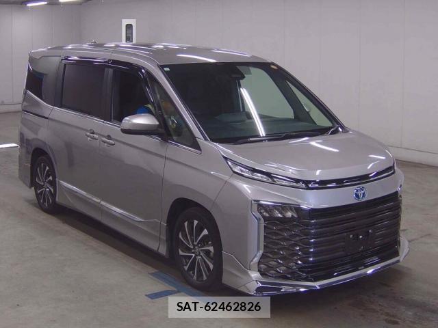 Toyota VOXY 2023-09 8003757-0