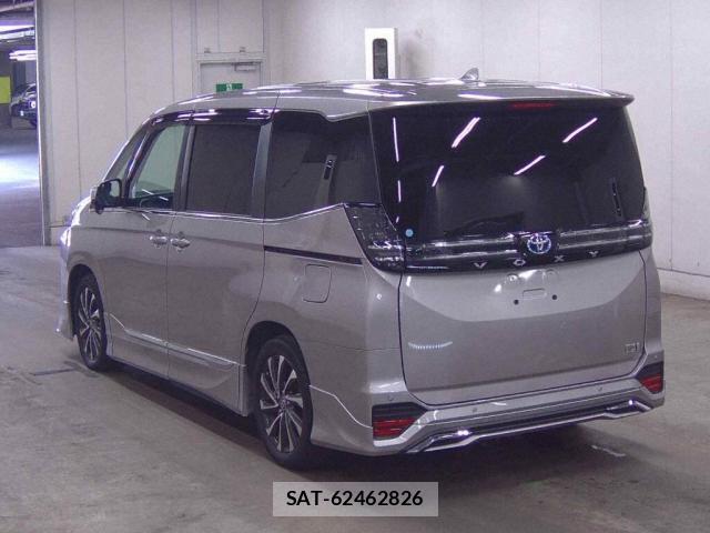 Toyota VOXY 2023-09 8003757-1