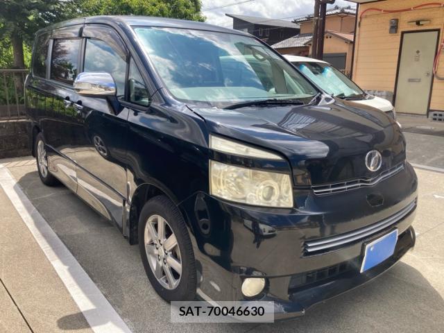 Toyota VOXY 2008-11 8003772-1