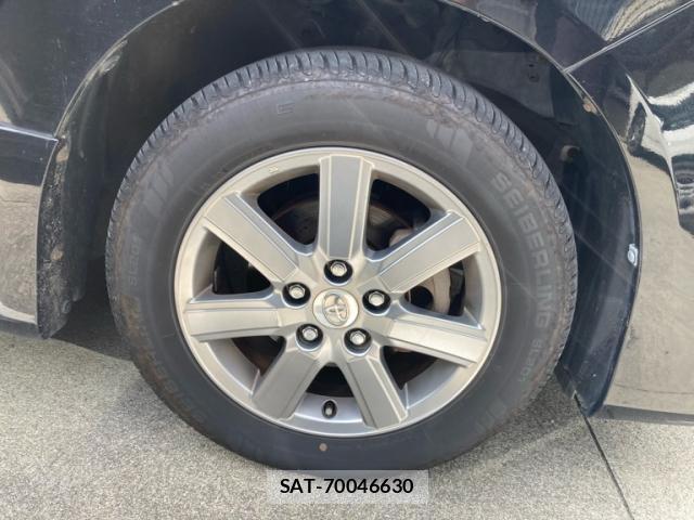 Toyota VOXY 2008-11 8003772-3