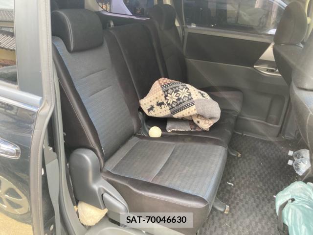 Toyota VOXY 2008-11 8003772-6