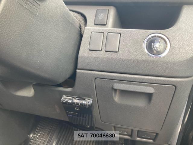Toyota VOXY 2008-11 8003772-8