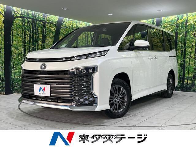 Toyota VOXY 2024-04 8004390-0
