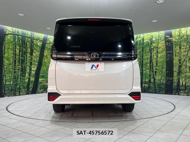 Toyota VOXY 2024-04 8004390-15