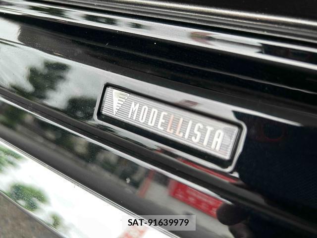 Toyota VOXY 2025-04 8004442-18
