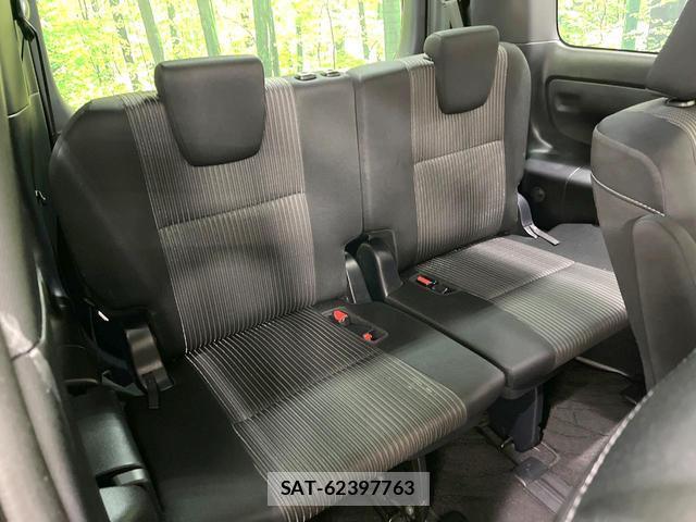Toyota VOXY 2017-09 8005002-11