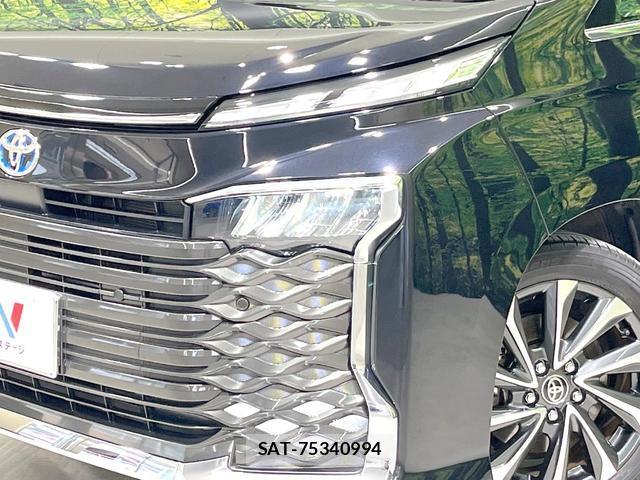 Toyota VOXY 2024-02 8005010-12