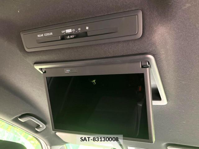 Toyota VOXY 2022-10 8005024-6