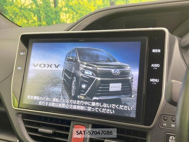 Toyota VOXY 2018-08 8005778-3