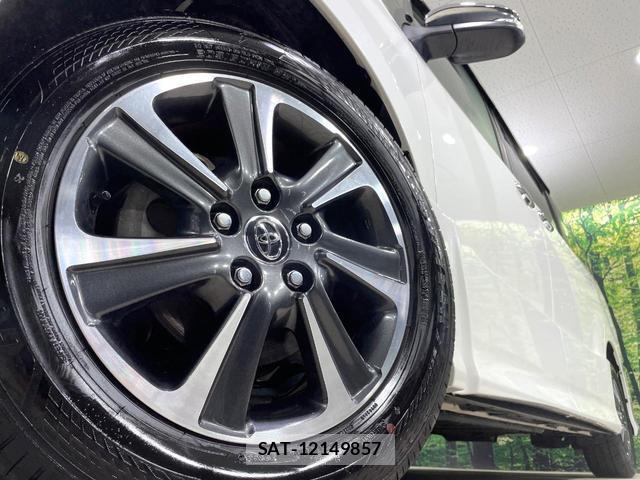 Toyota VOXY 2018-12 8006732-13