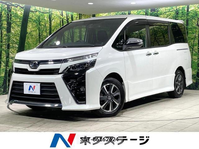 Toyota VOXY 2018-05 8006734-0