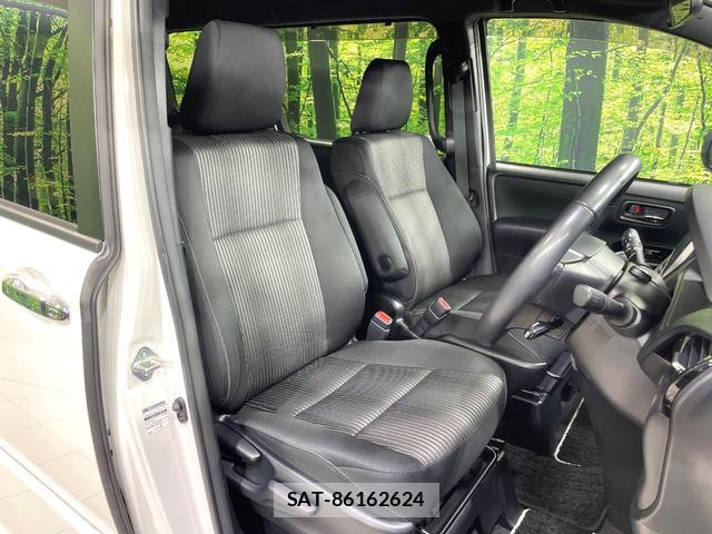 Toyota VOXY 2018-05 8006734-7