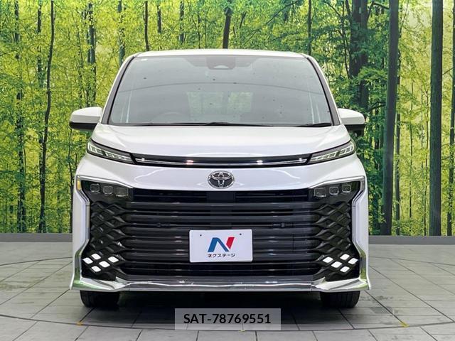 Toyota VOXY 2023-07 8007206-14