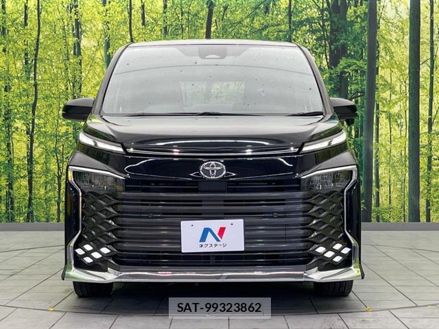 Toyota VOXY 2023-07 8007208-14