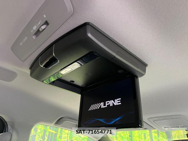 Toyota VOXY 2015-11 8007877-2