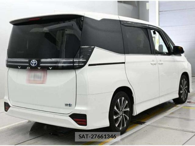 Toyota VOXY 2024-09 8008197-4