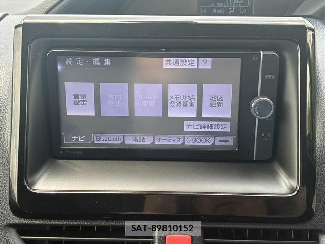 Toyota VOXY 2014-06 8008452-1