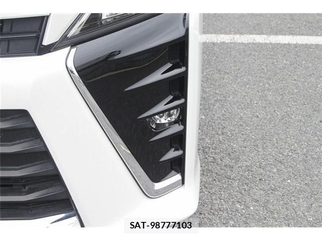 Toyota VOXY 2017-07 8008594-19