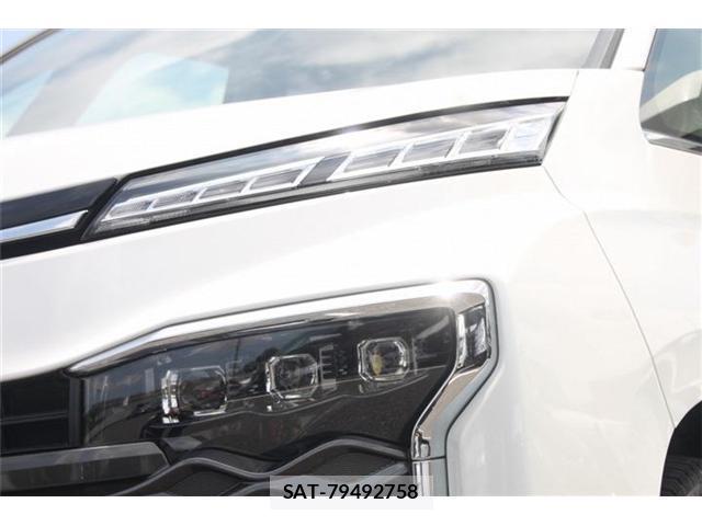 Toyota VOXY 2025-10 8008633-10