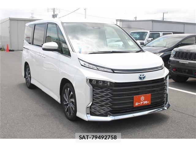 Toyota VOXY 2025-10 8008633-5
