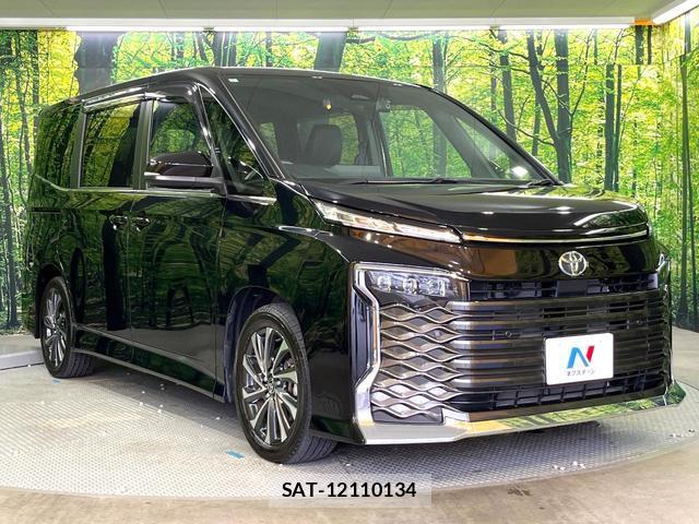 Toyota VOXY 2024-05 8008654-14