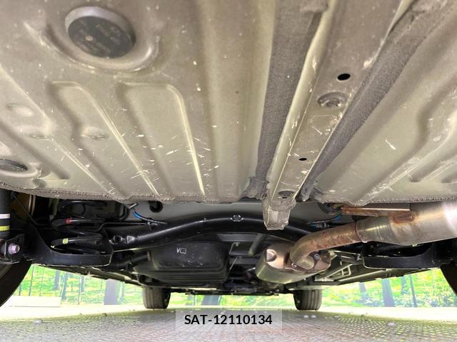 Toyota VOXY 2024-05 8008654-17