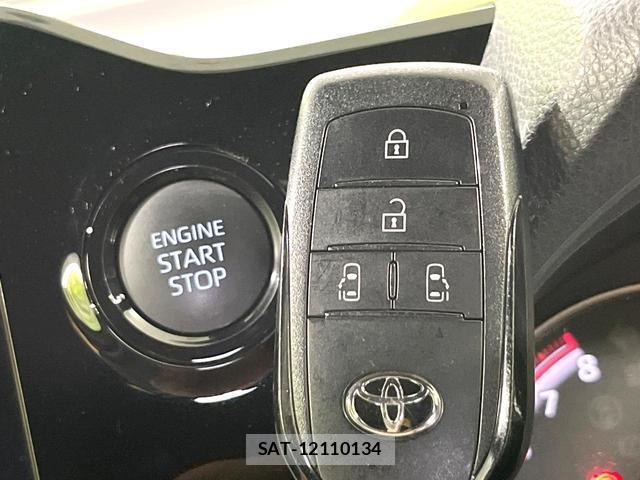 Toyota VOXY 2024-05 8008654-19