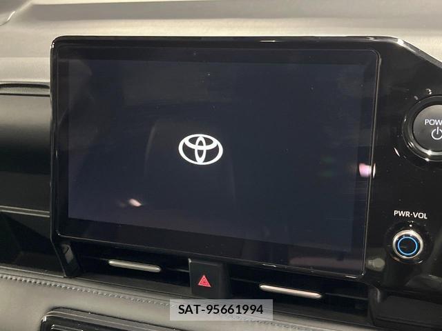Toyota VOXY 2023-09 8009618-2