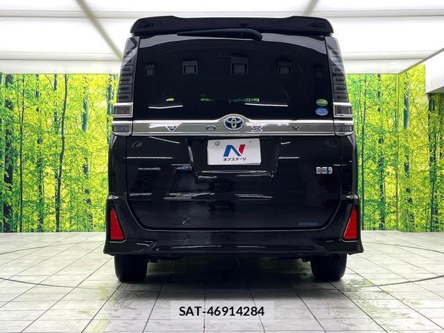 Toyota VOXY 2020-01 8009740-14