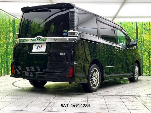 Toyota VOXY 2020-01 8009740-16