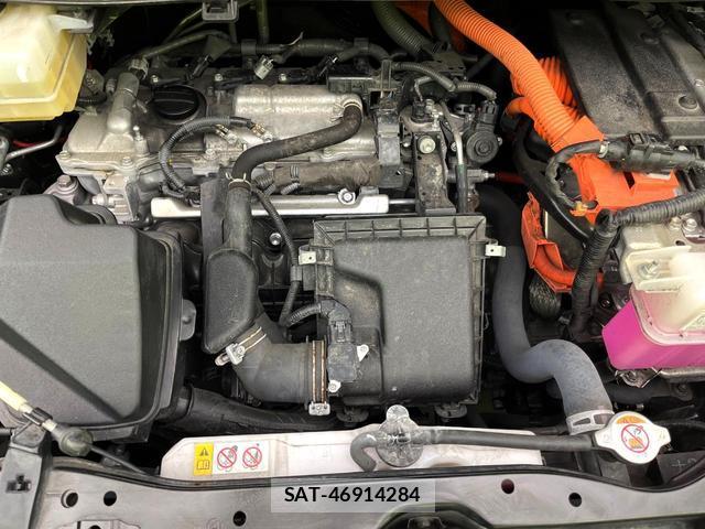 Toyota VOXY 2020-01 8009740-17